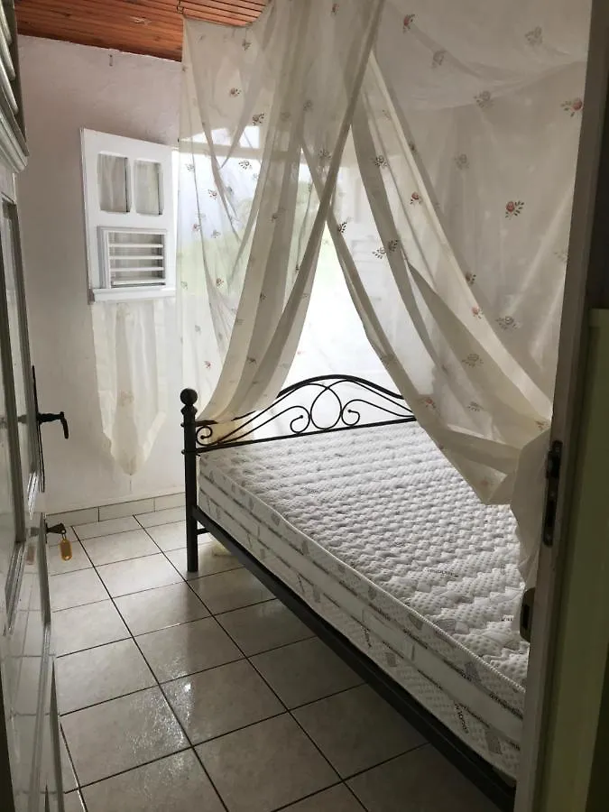 Le Coin Tranquille Ξενοδοχείο Le Lamentin